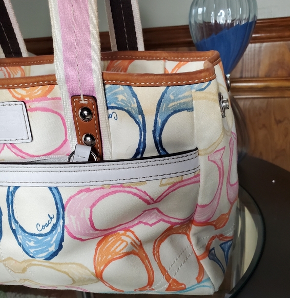 Coach Hamptons Weekend Signature Scribble tote - Picture 8 of 16